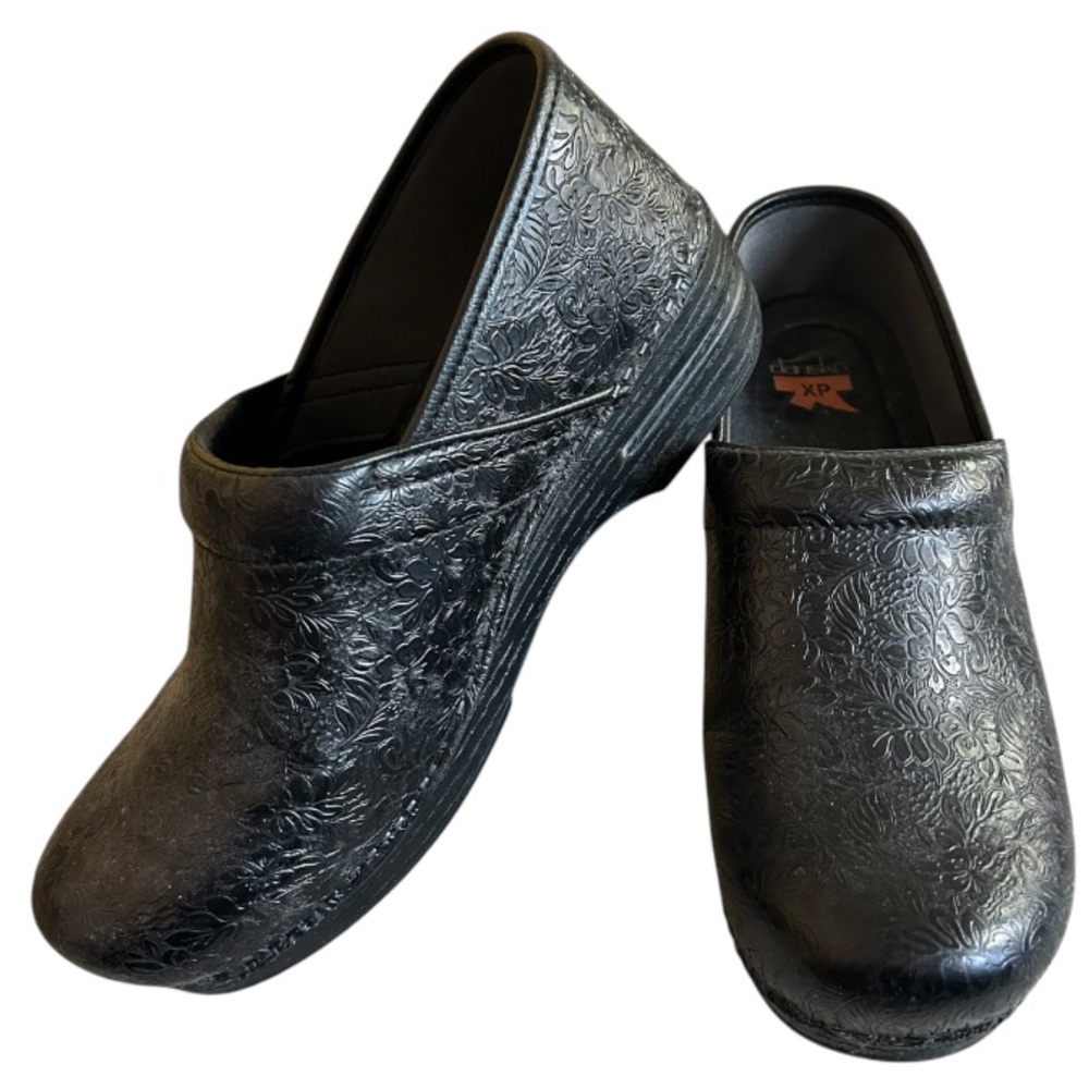 Dansko Black Leather Clogs Size 9.5